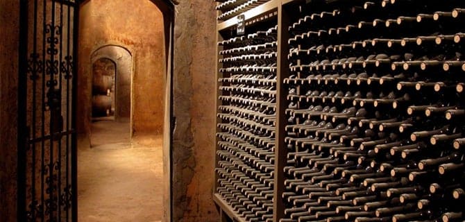 Come riconoscere un vino da invecchiamento?