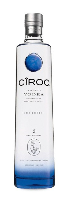 CIROC VODKA4本 Ciroc Red Berry Flavoured Vodka 37.5% vol 70cl | Bestway