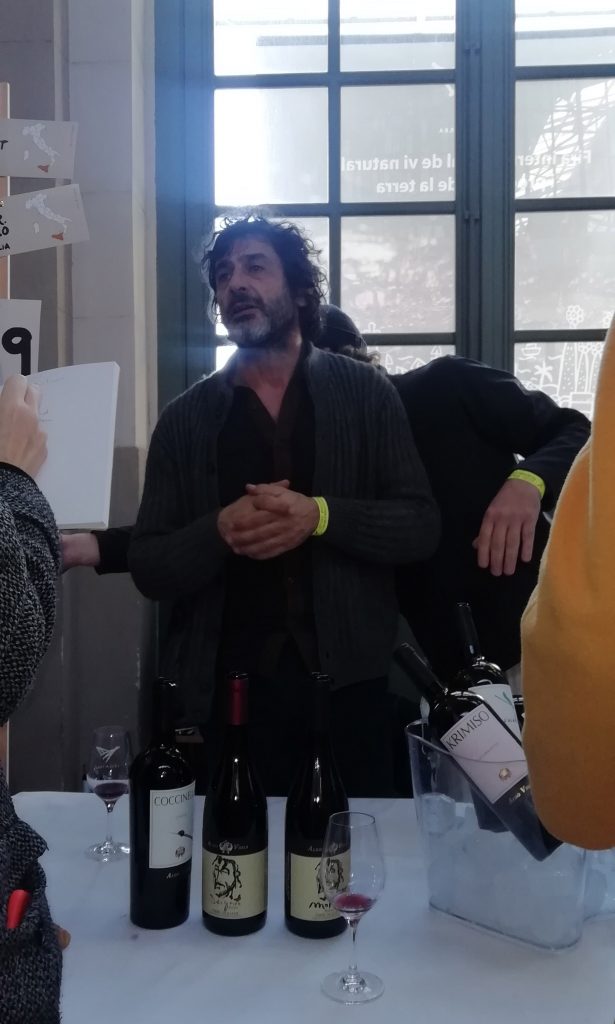 Aldo Viola og hans naturlige vine på Vella-Terra 2020.